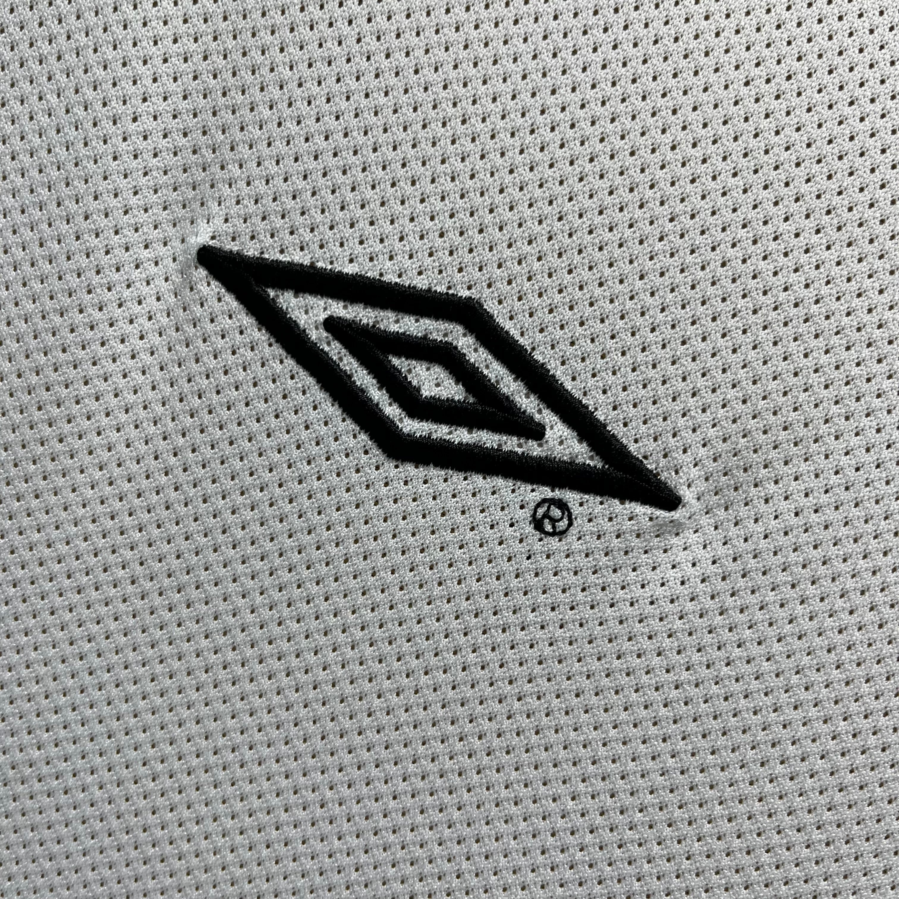 Manchester United 01/02 Centenário Jersey - Retro Version - Image 8